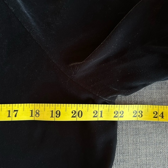 Old Navy | Black Velvet Flowy Top | Size M - Picture 5 of 5